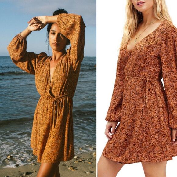 Billabong Dresses & Skirts - Billabong Spring Romance Sleeve Mini Wrap Dress Animal Print Toffee size S NWT